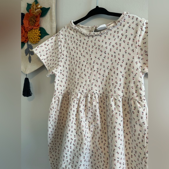Zara Floral Dress 4/5Yr - Picture 1 of 2